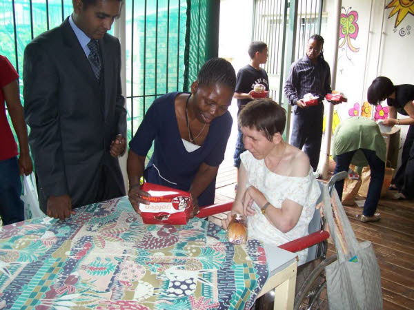 1456577_1421133871437649_9410166_n